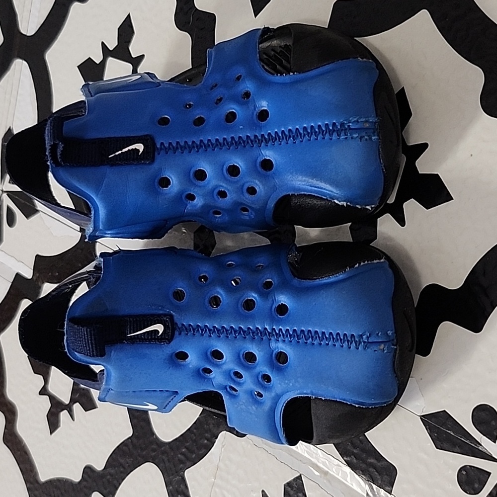 Nike toddler sandal
